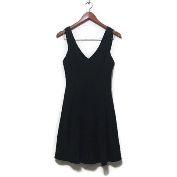 Claudie Pierlot rencontre bow crepe skater dress - Picture 8 of 8